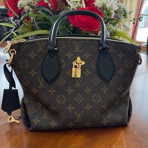 Authentic Louis Vuitton Flower Tote PM